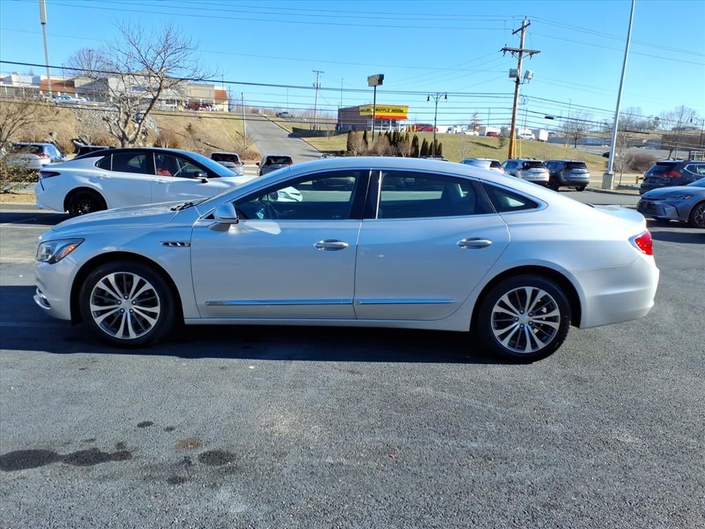 2017 Buick LaCrosse Essence