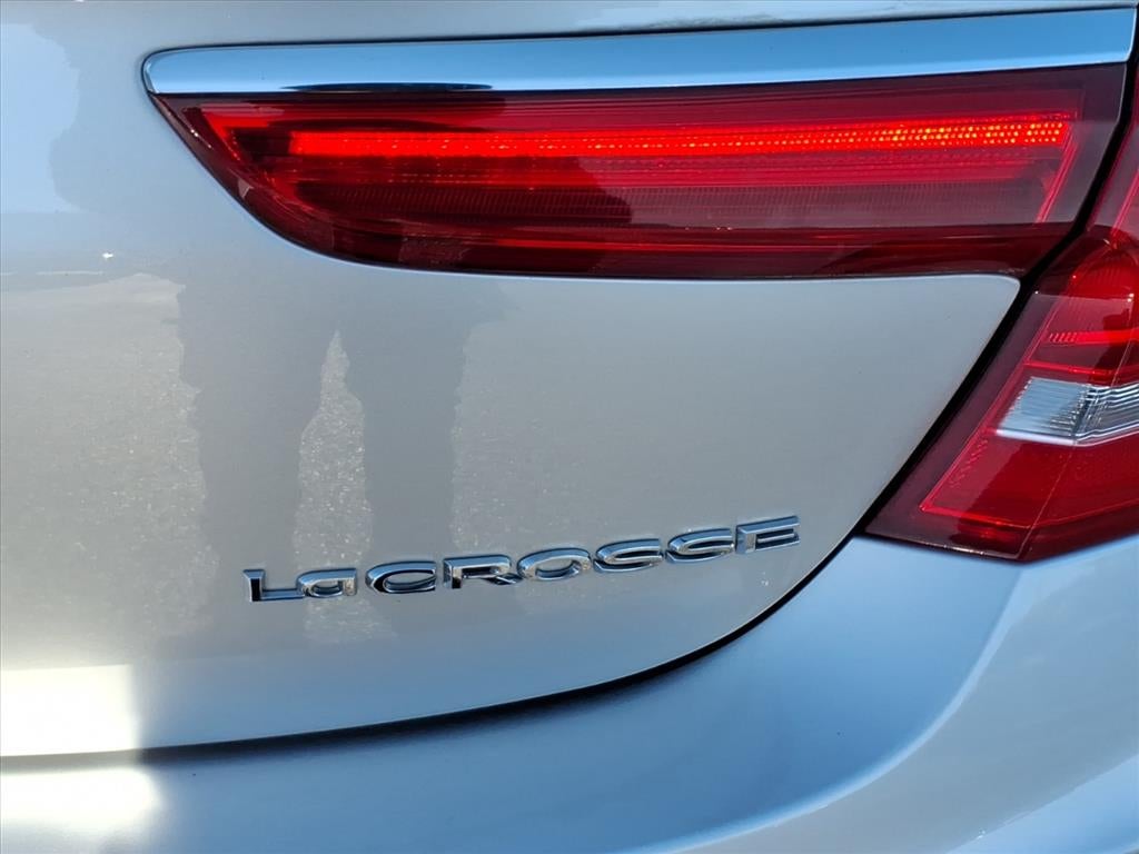 2017 Buick LaCrosse Essence