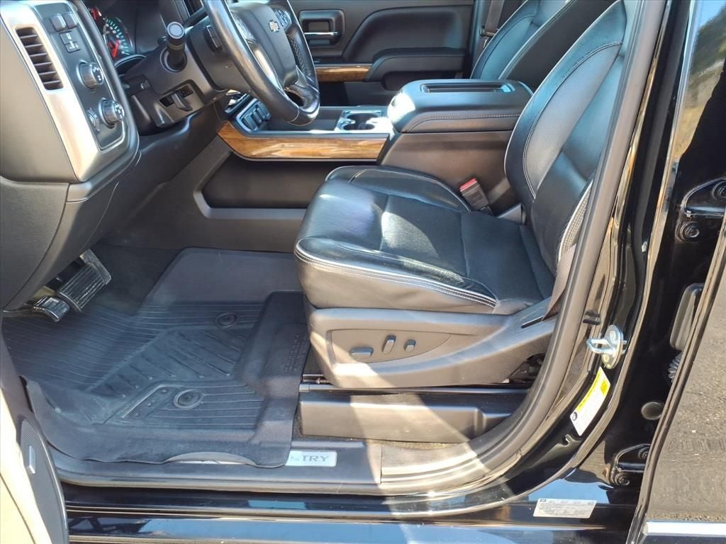 2017 Chevrolet Silverado High Country