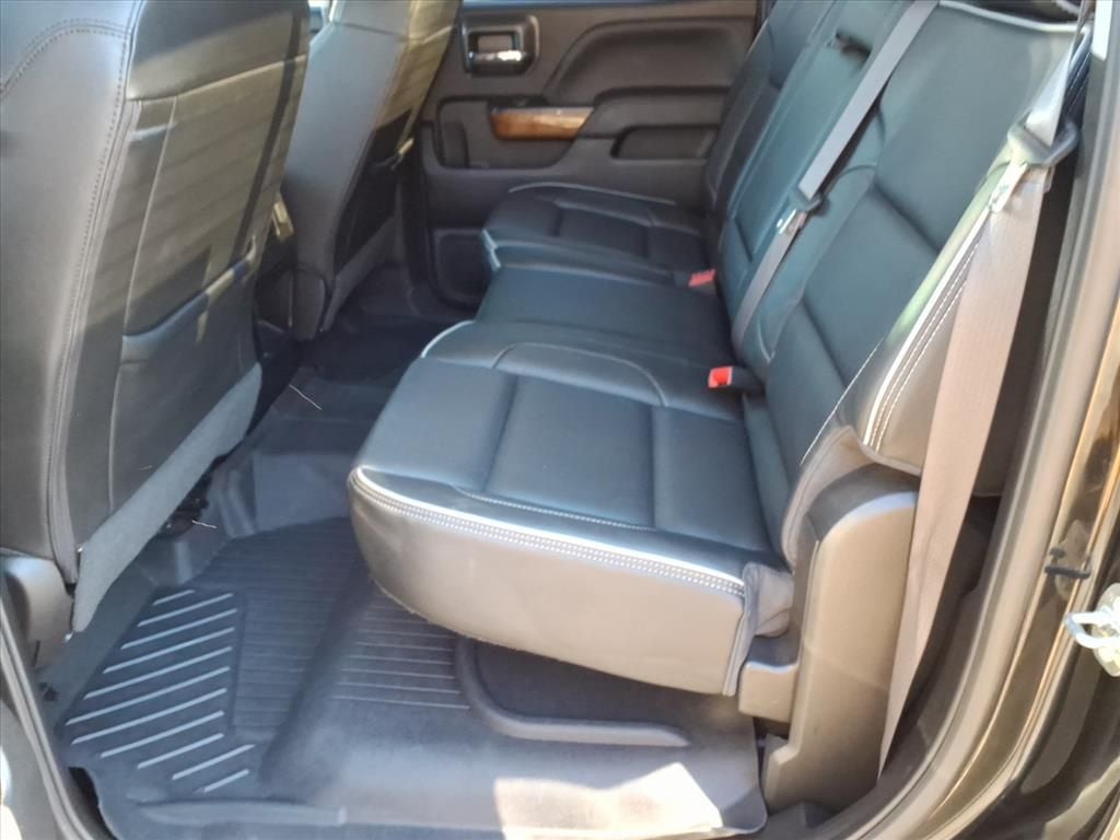 2017 Chevrolet Silverado High Country