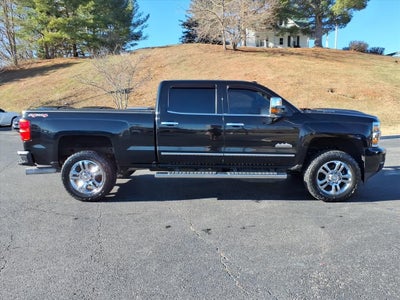 2017 Chevrolet Silverado High Country