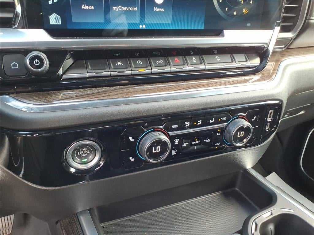 2023 Chevrolet Silverado RST