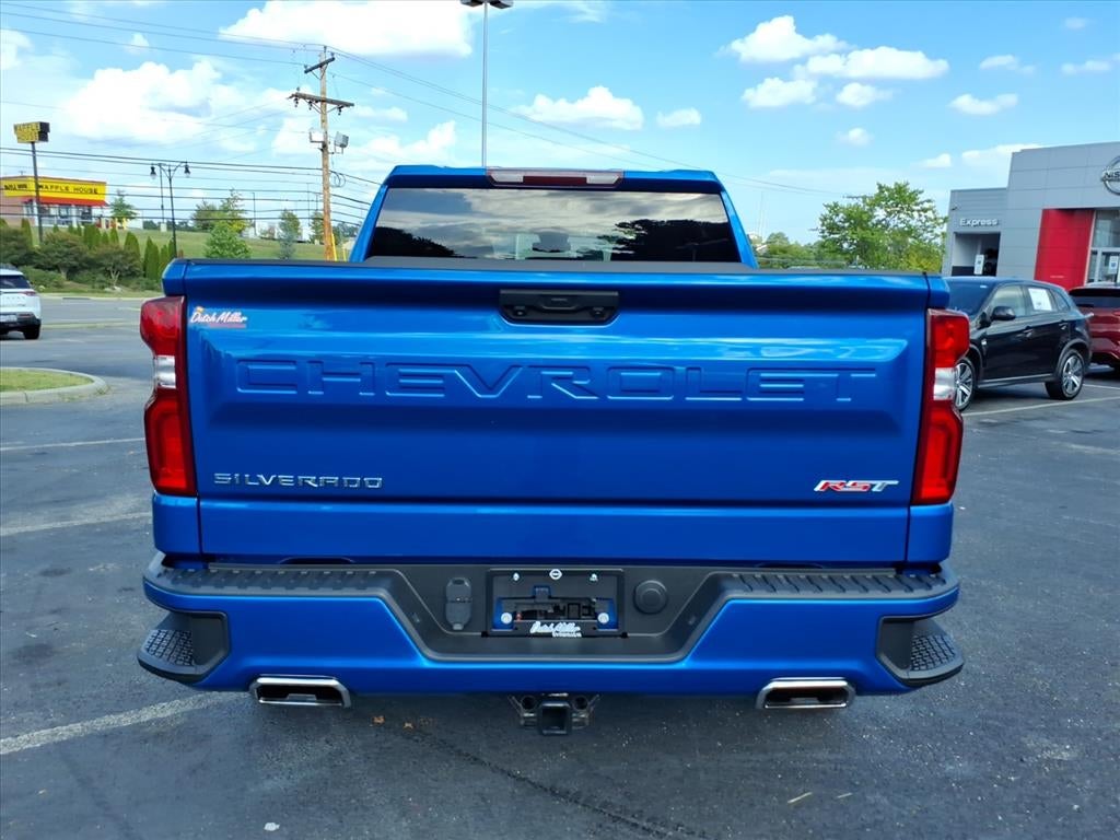 2023 Chevrolet Silverado RST