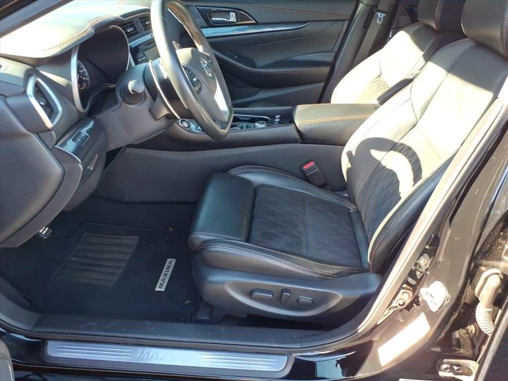 2022 Nissan Maxima SR