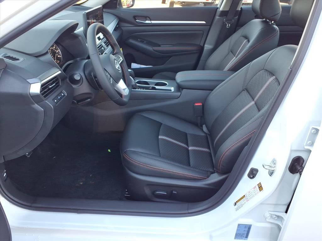 2026 Nissan Altima SR