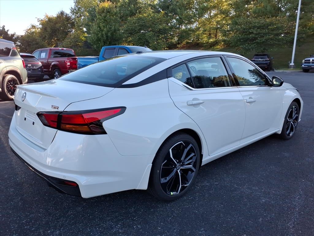 2026 Nissan Altima SR