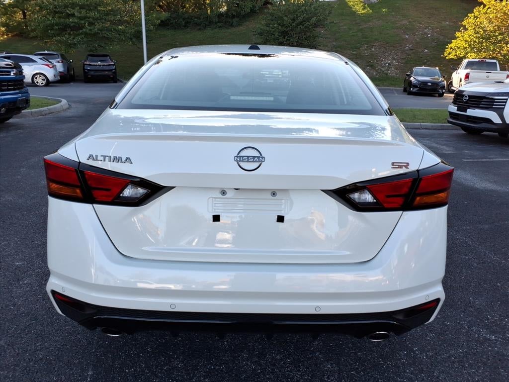 2026 Nissan Altima SR