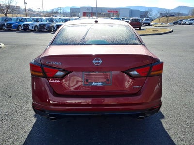 2024 Nissan Altima 2.5 SR