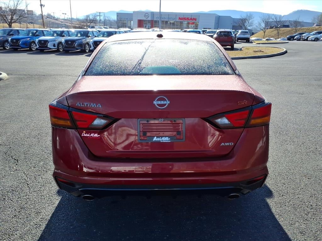 2024 Nissan Altima 2.5 SR