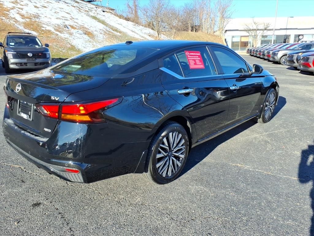 2024 Nissan Altima SV