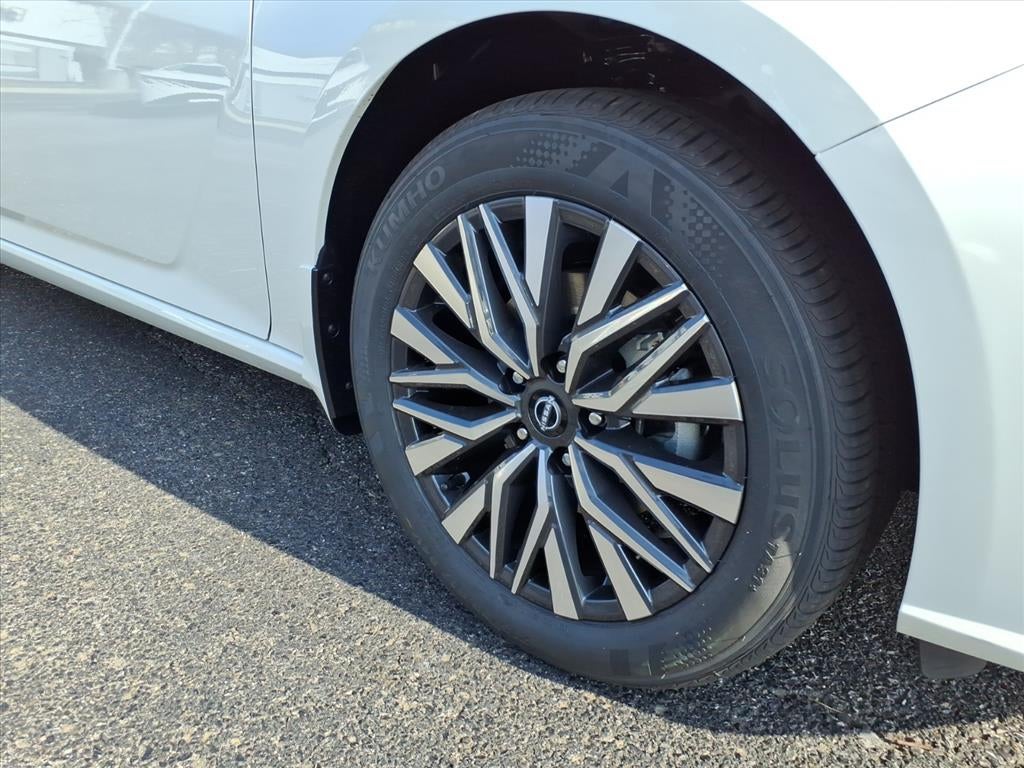 2026 Nissan Altima SV