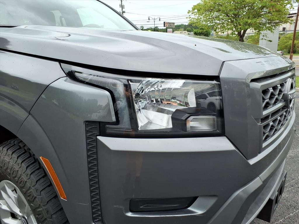 2024 Nissan Frontier Crew Cab SV