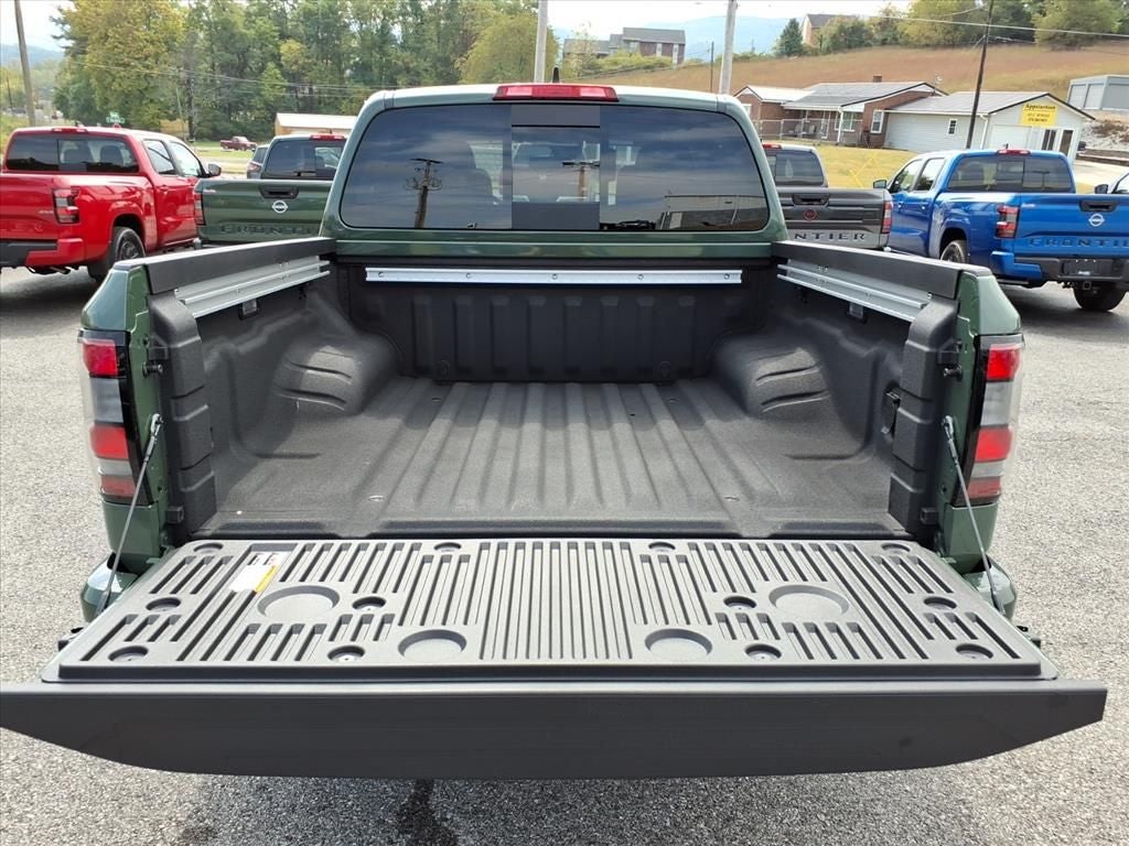 2026 Nissan Frontier Crew Cab SV