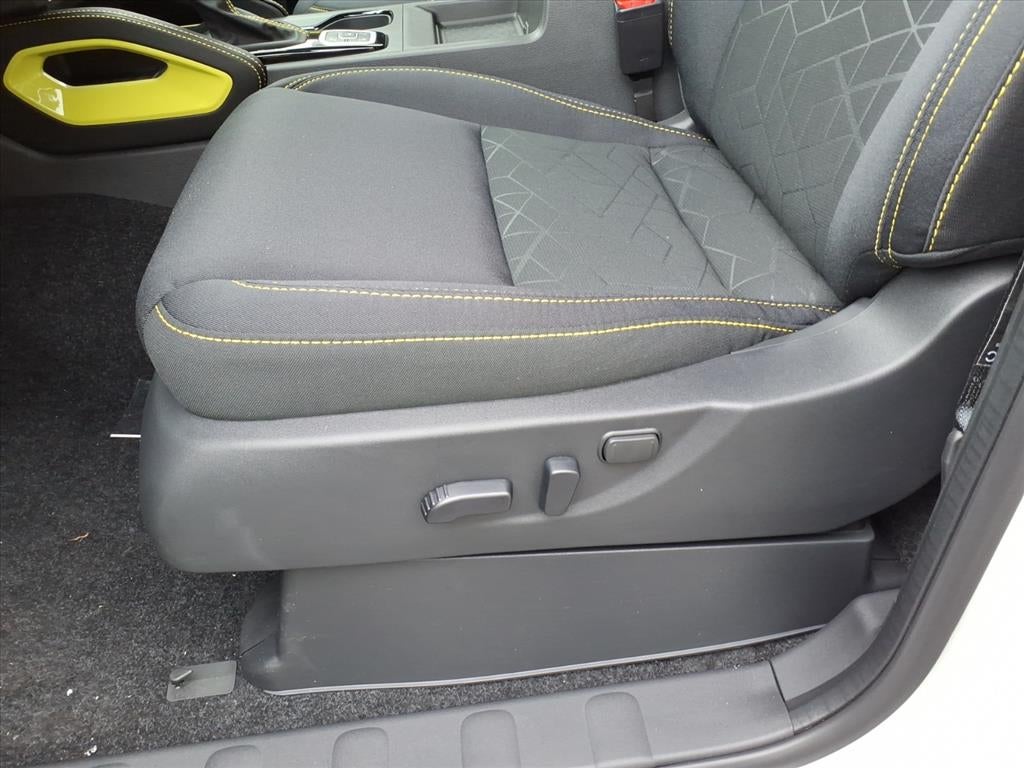 2027 Nissan Frontier Crew Cab SV