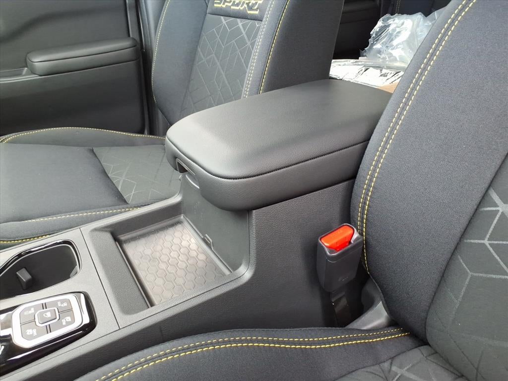 2027 Nissan Frontier Crew Cab SV