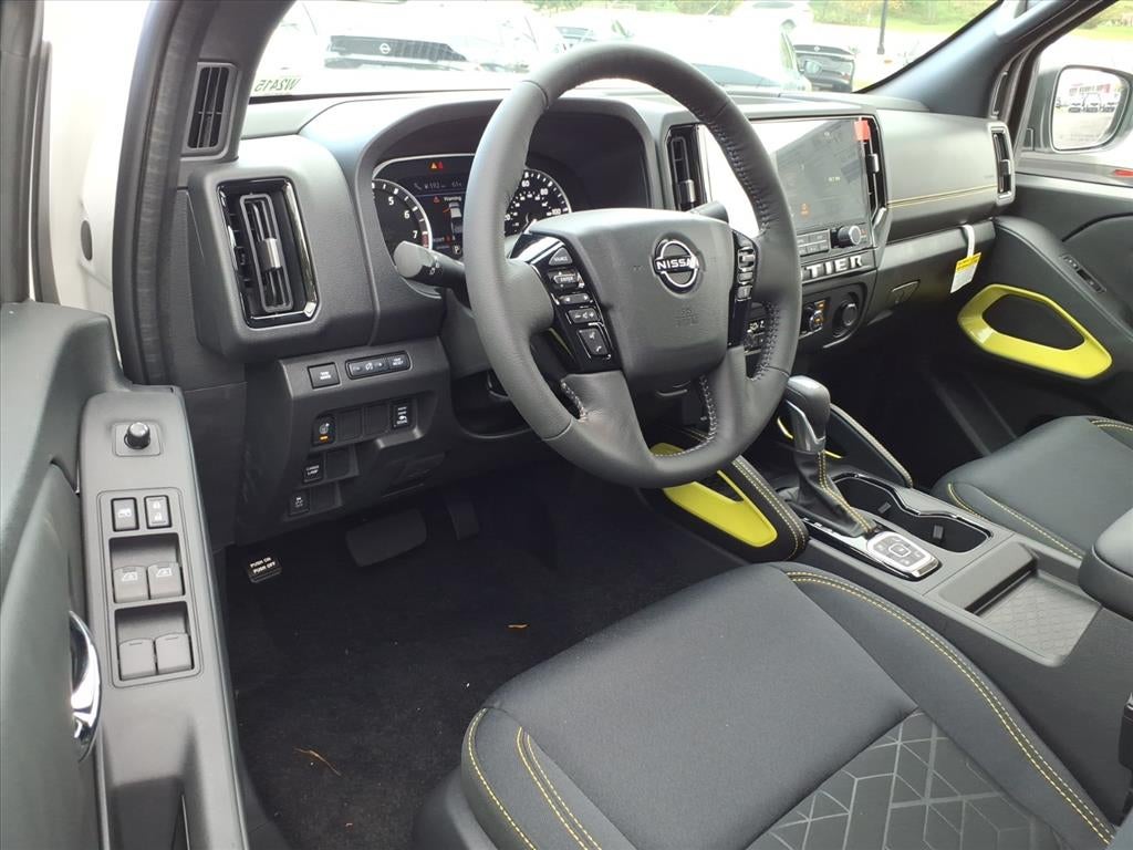 2027 Nissan Frontier Crew Cab SV
