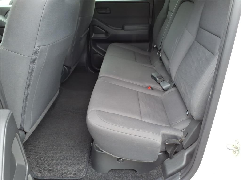 2022 Nissan Frontier Crew Cab S