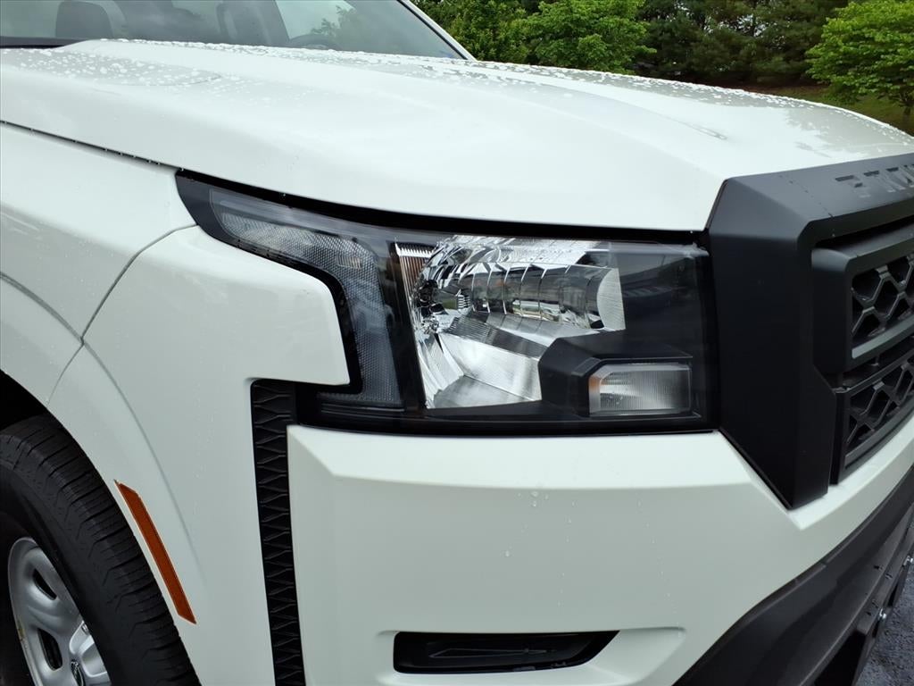 2022 Nissan Frontier Crew Cab S