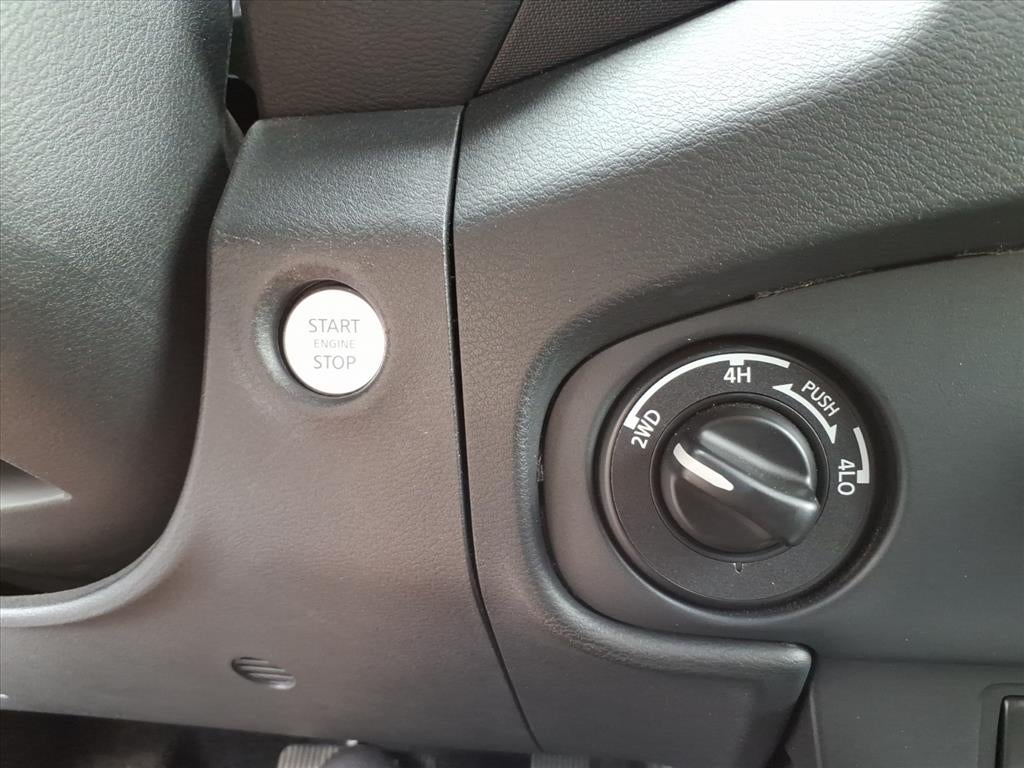 2022 Nissan Frontier Crew Cab S