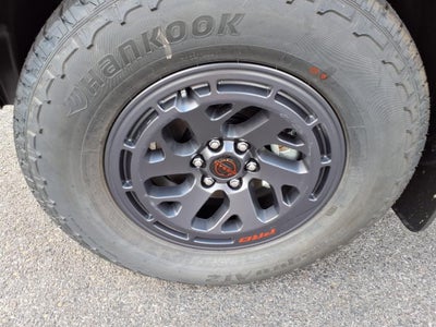 2025 Nissan Frontier Crew Cab PRO-4X®