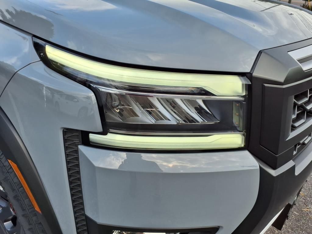 2025 Nissan Frontier Crew Cab PRO-4X®