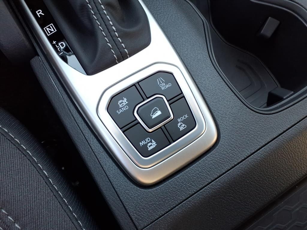 2026 Nissan Frontier Crew Cab SV