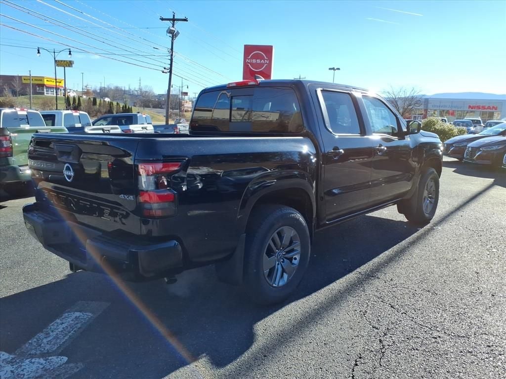 2026 Nissan Frontier Crew Cab SV