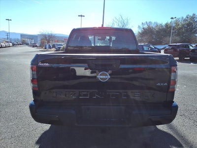 2026 Nissan Frontier Crew Cab SV