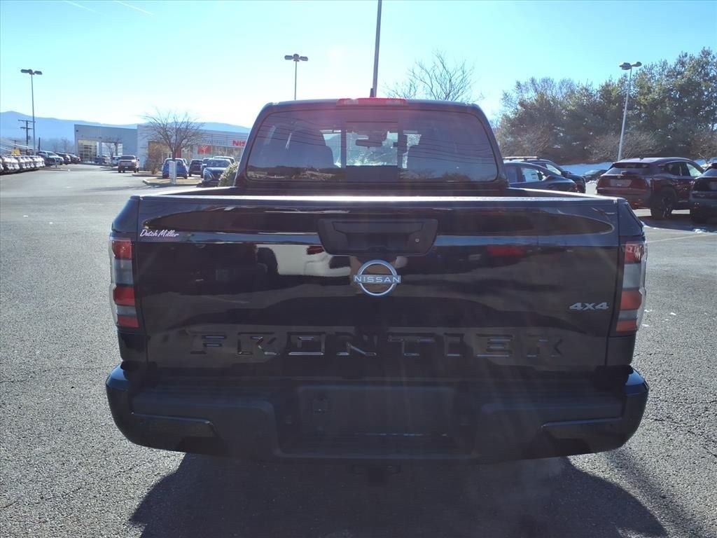 2026 Nissan Frontier Crew Cab SV