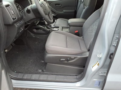 2026 Nissan Frontier Crew Cab SV