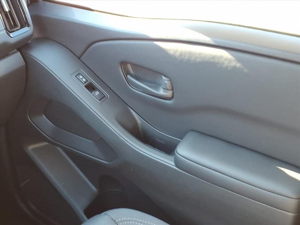 2026 Nissan Frontier Crew Cab SV Long Bed