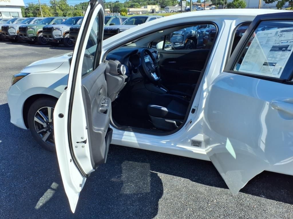 2025 Nissan Versa SV