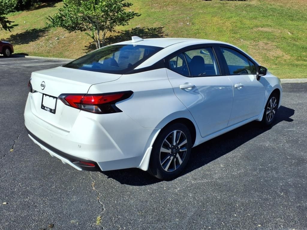2025 Nissan Versa SV
