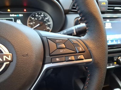 2025 Nissan Versa SR