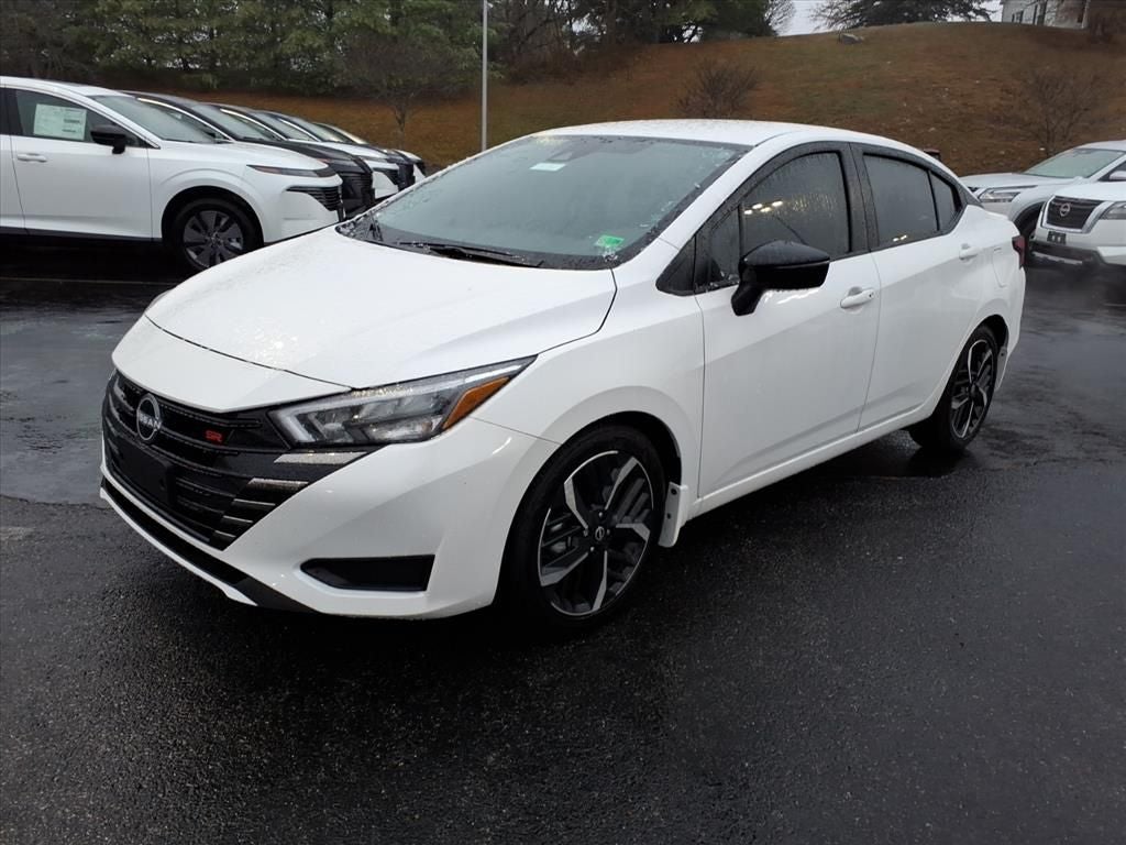 2025 Nissan Versa SR