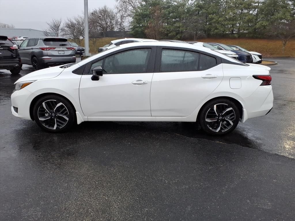 2025 Nissan Versa SR