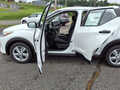 2025 Nissan Kicks Play S