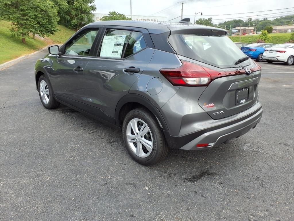 2025 Nissan Kicks Play S