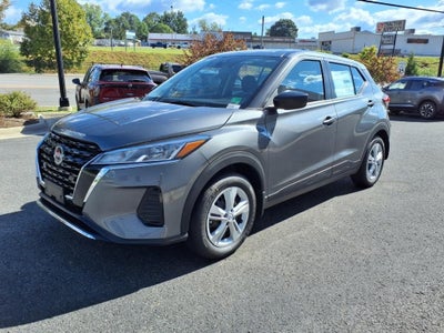 2025 Nissan Kicks Play S