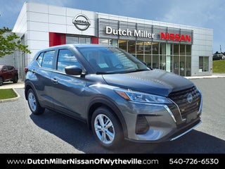 2025 Nissan Kicks Play S