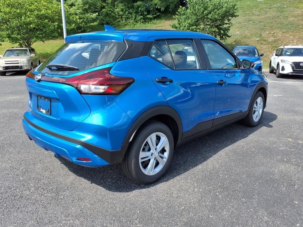 2025 Nissan Kicks Play S