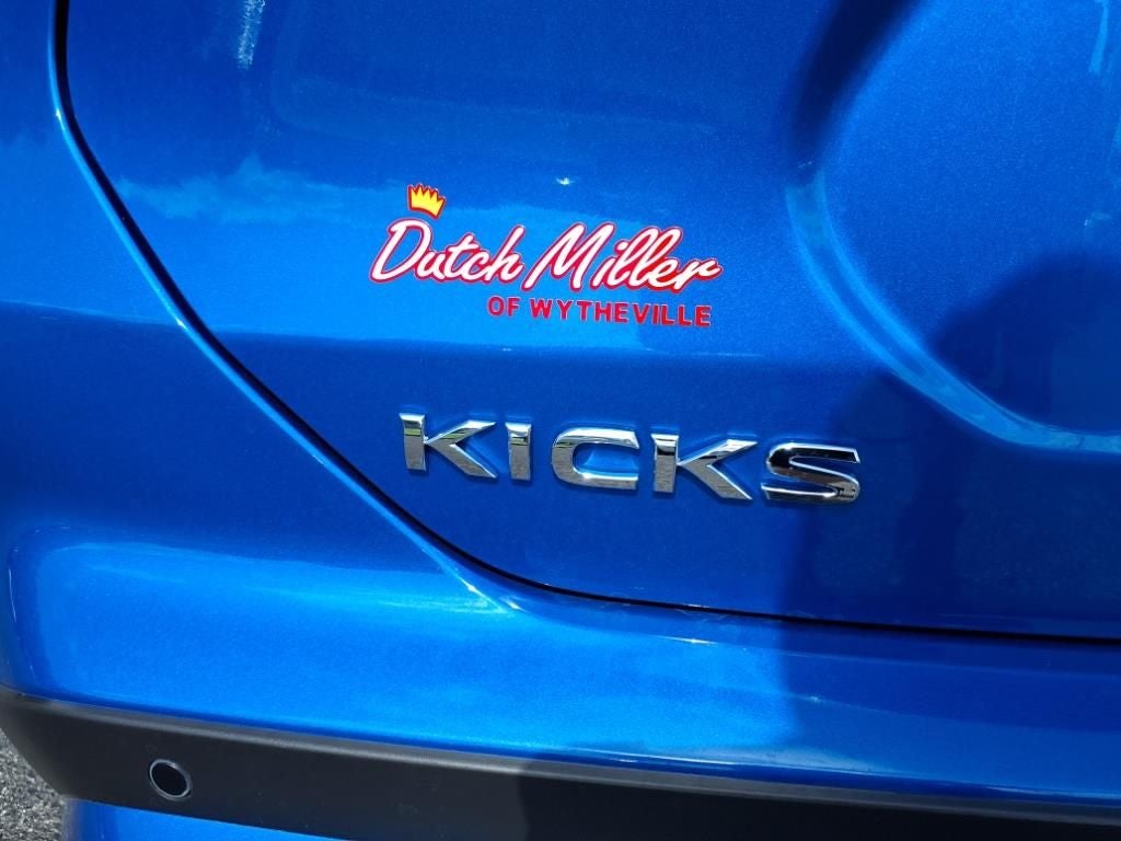 2025 Nissan Kicks Play S