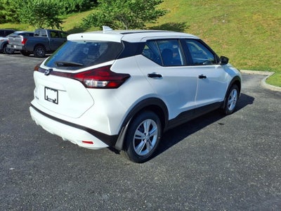 2025 Nissan Kicks Play S