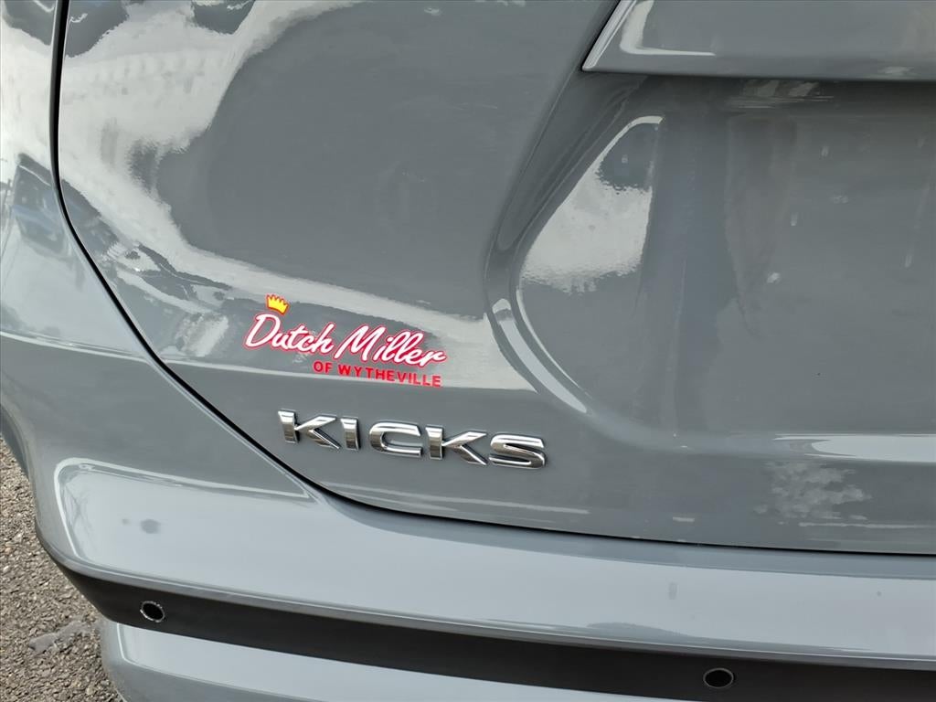 2023 Nissan Kicks SV