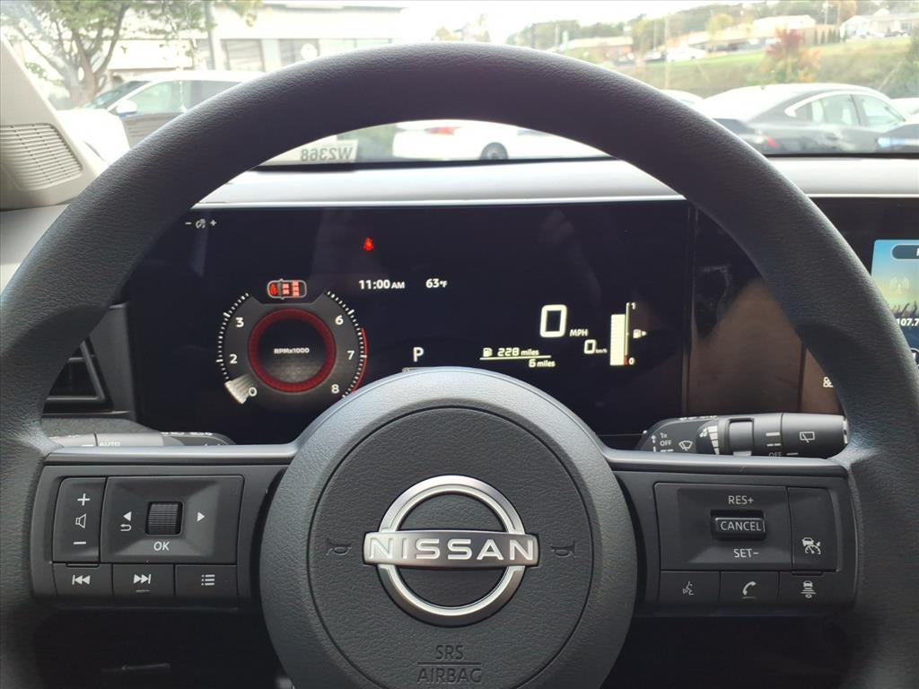 2027 Nissan Kicks SV