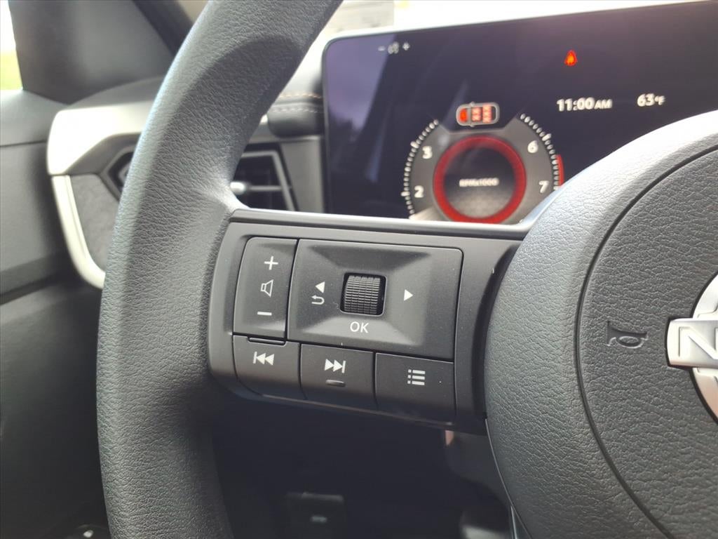 2027 Nissan Kicks SV
