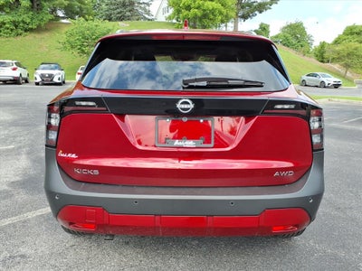 2025 Nissan Kicks SV