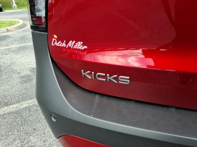 2025 Nissan Kicks SV