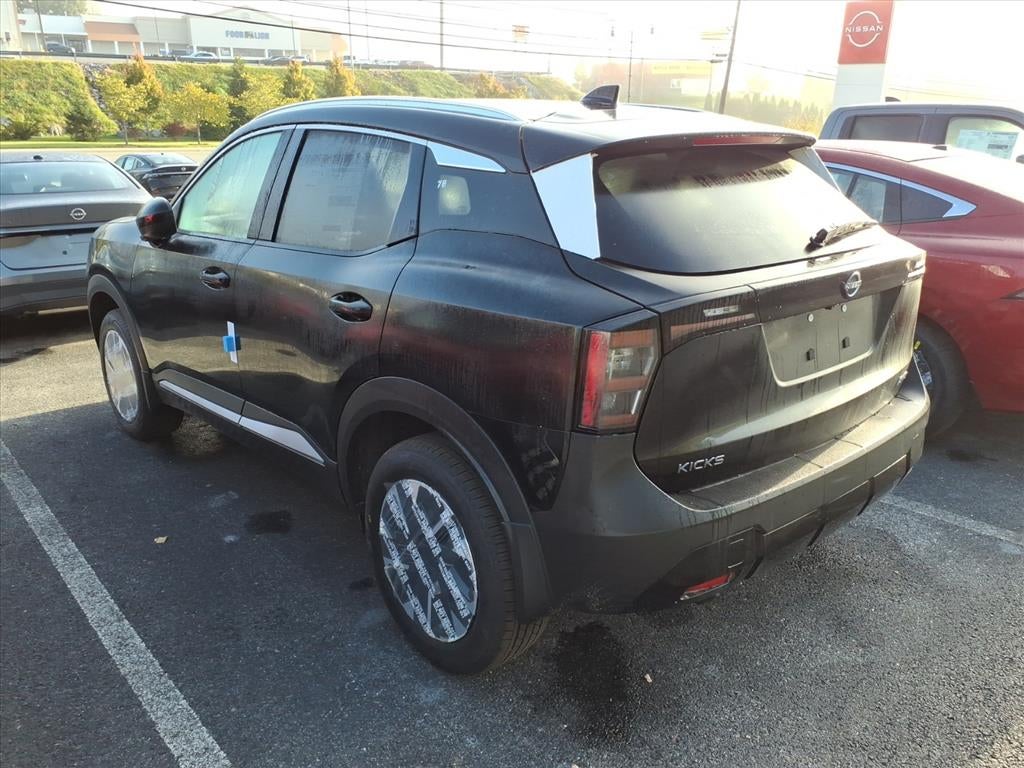 2027 Nissan Kicks SV