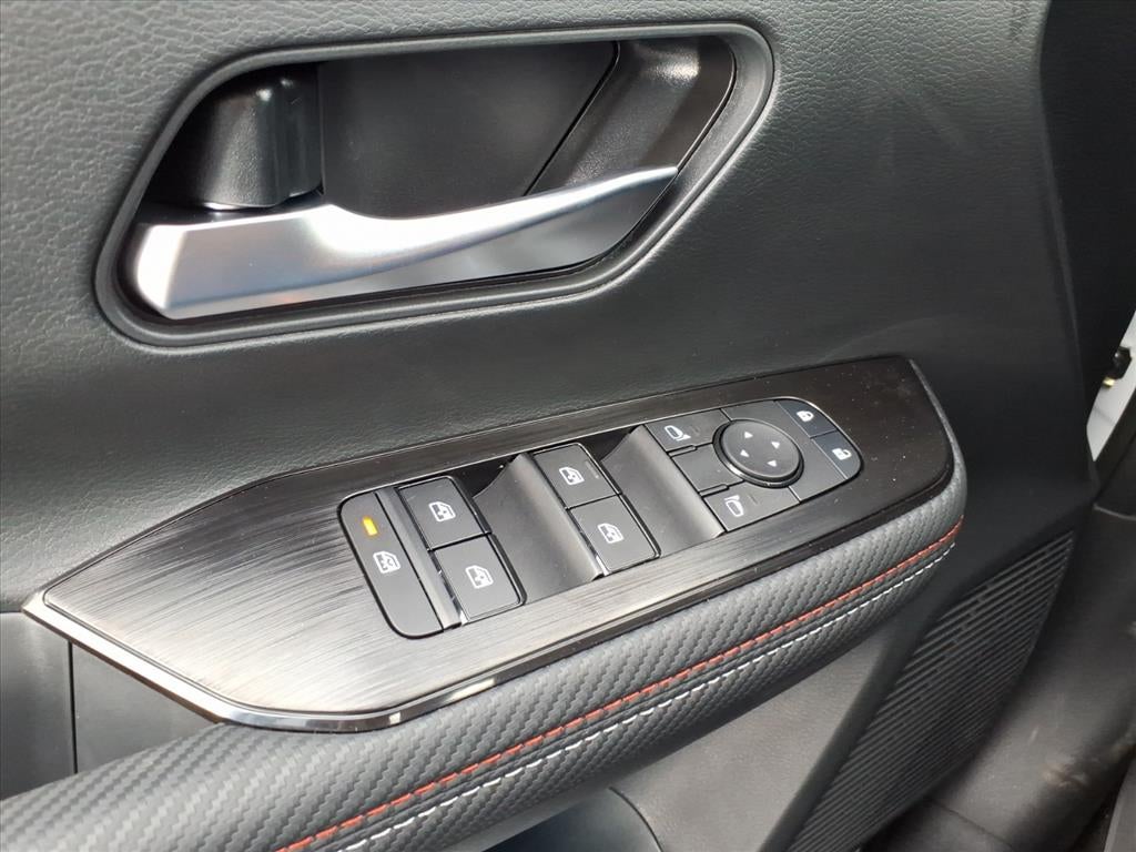 2027 Nissan Kicks SR
